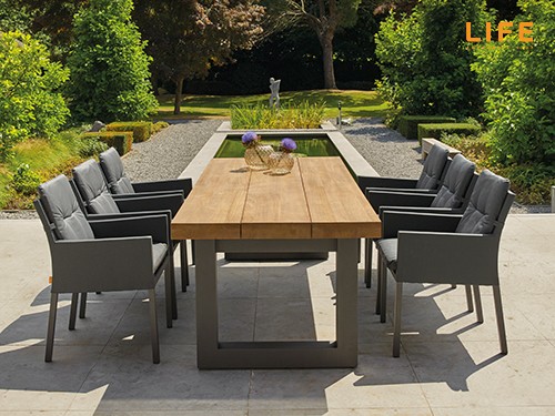 LIFE outdoor furniture imperial